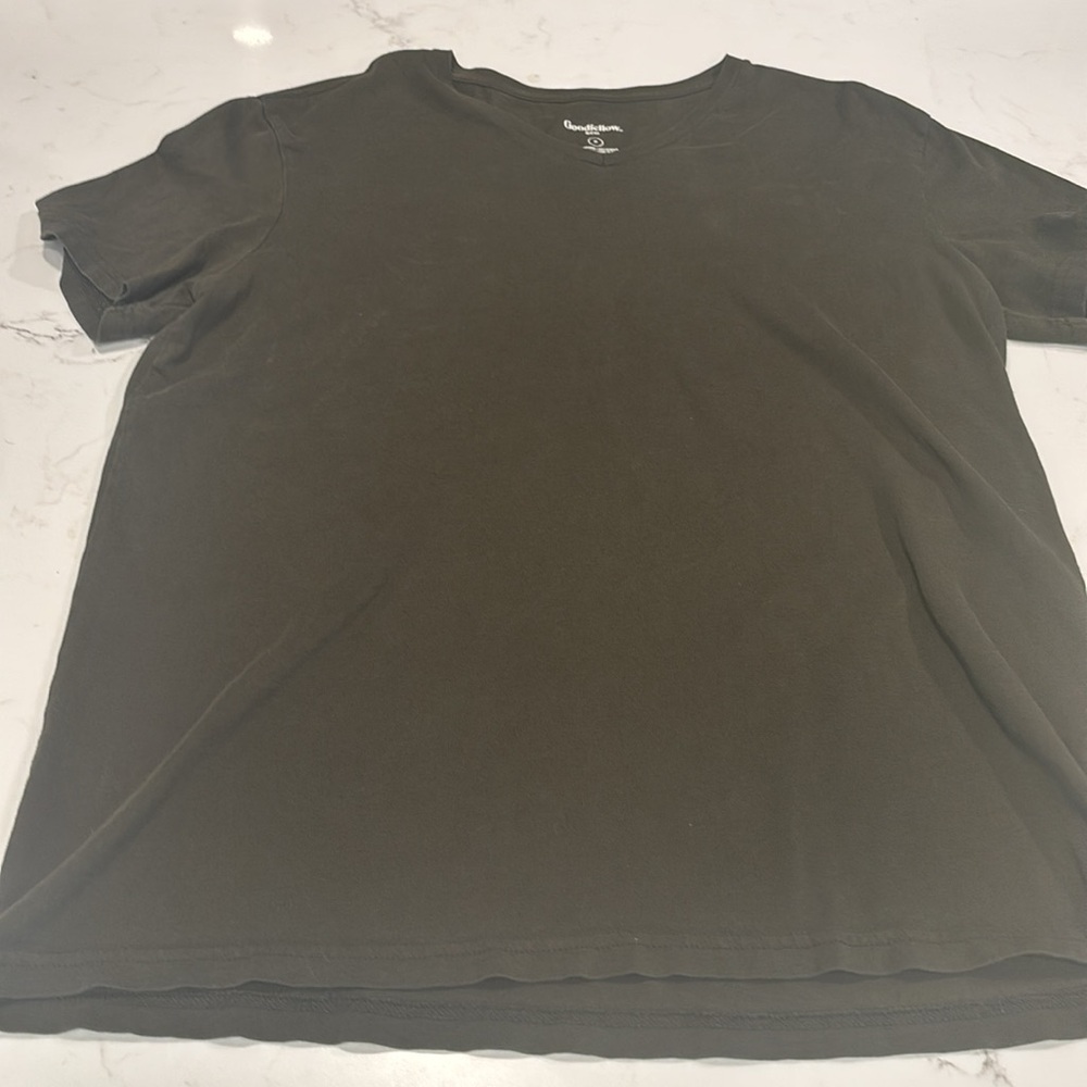 Goodfellow & Co Black Tee and Airwalk Camo Shorts Set - Picture 3 of 7